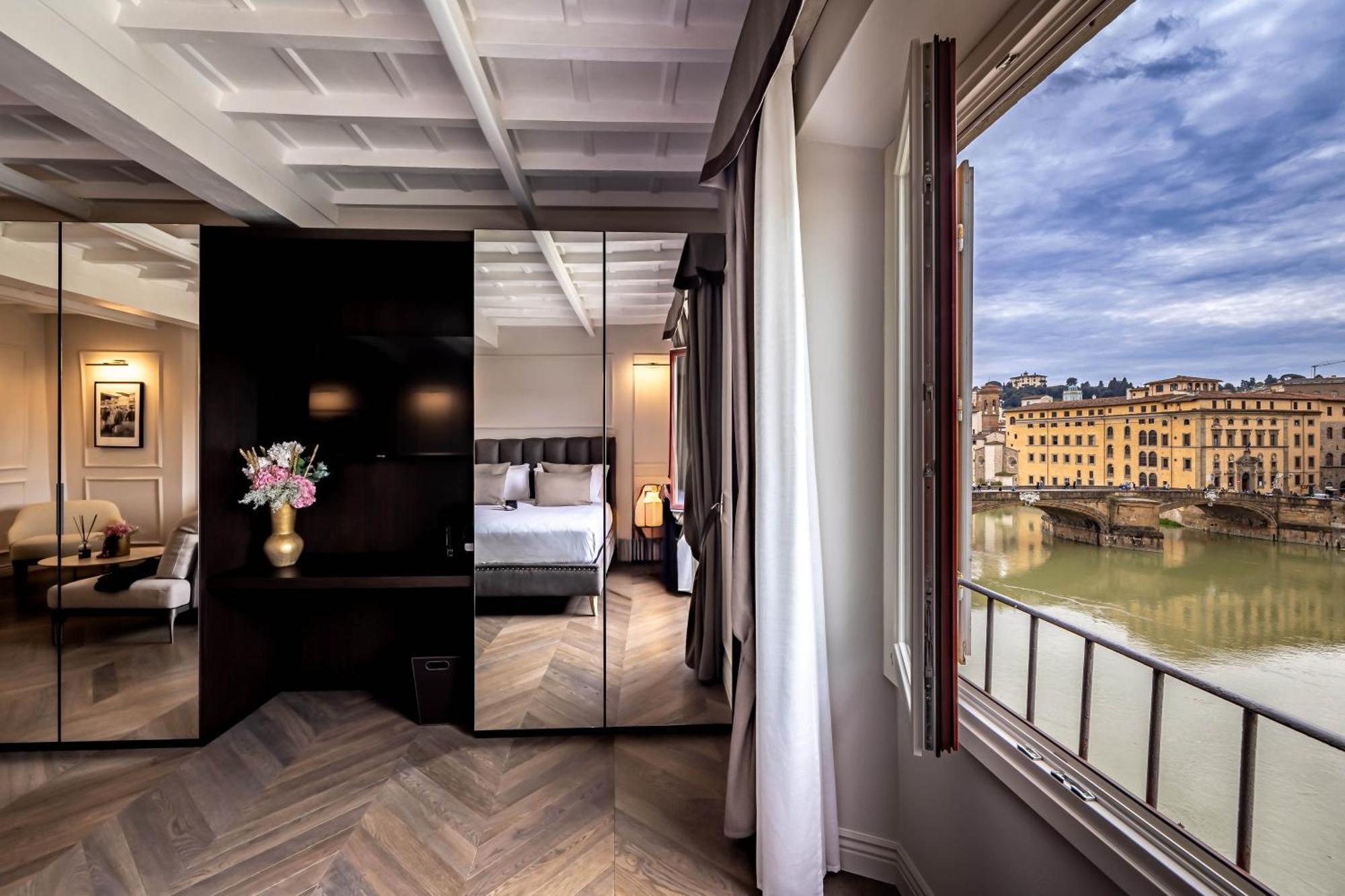 Palazzo Alfieri - Place Of Charme Флоренция Экстерьер фото